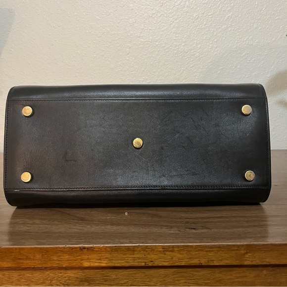 Saint Laurent Sac De Jour Small Black with Gold Hardware - Picture 9 of 16